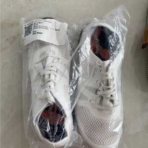 Olukai Huia Women’s Sneakers | White | Size 9 | Brand New